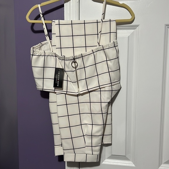 Pant Set - Picture 2 of 3